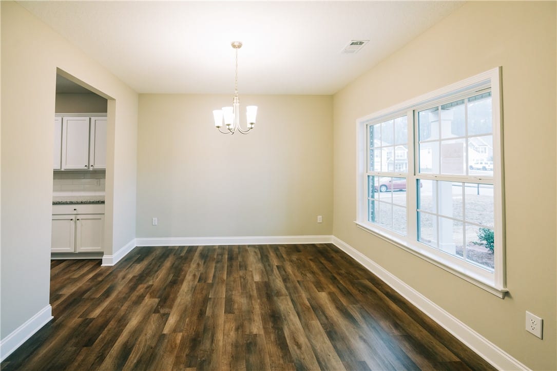 2705 CARRIAGE HOUSE, Opelika, AL, 36801 — Photo 2