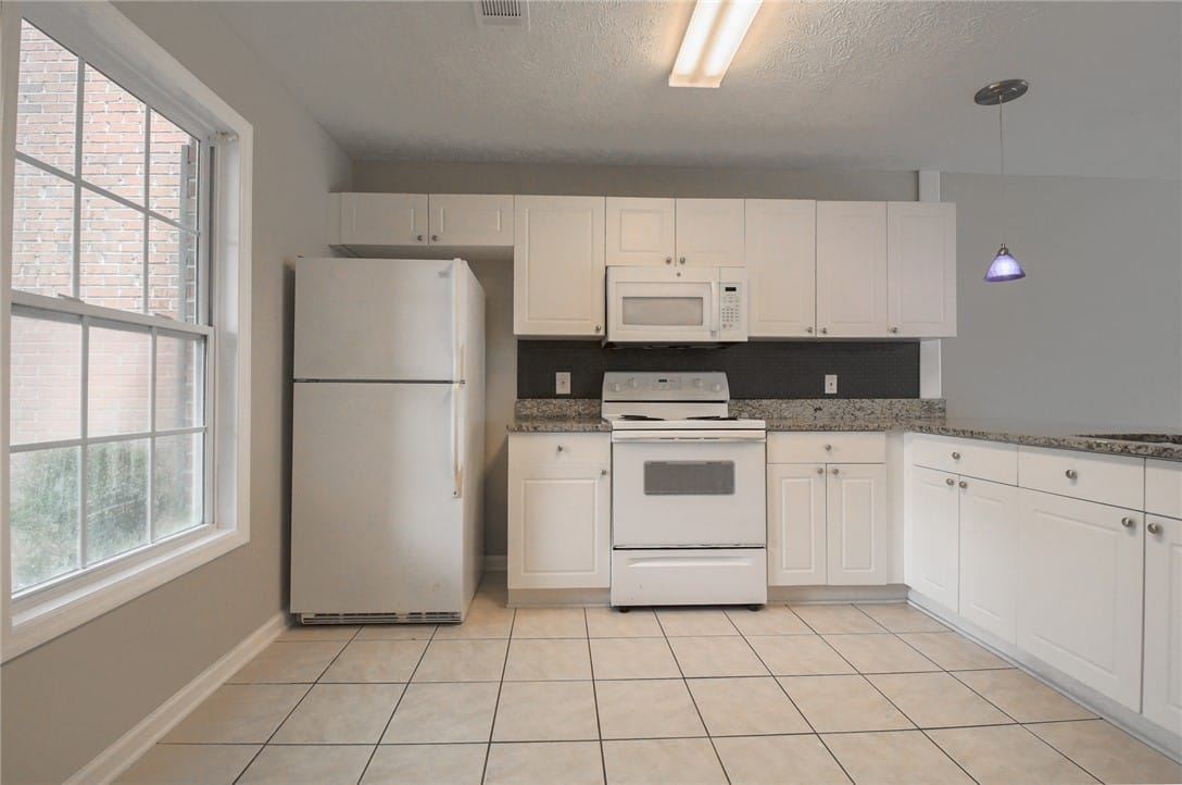 1477 N Donahue Dr UNIT 1706, Auburn, AL 36830, USA