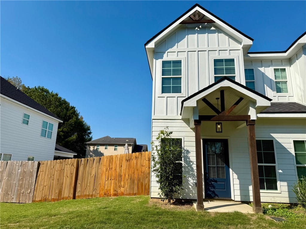 111 Cove Creek Dr, Opelika, AL 36804, USA — Photo 2