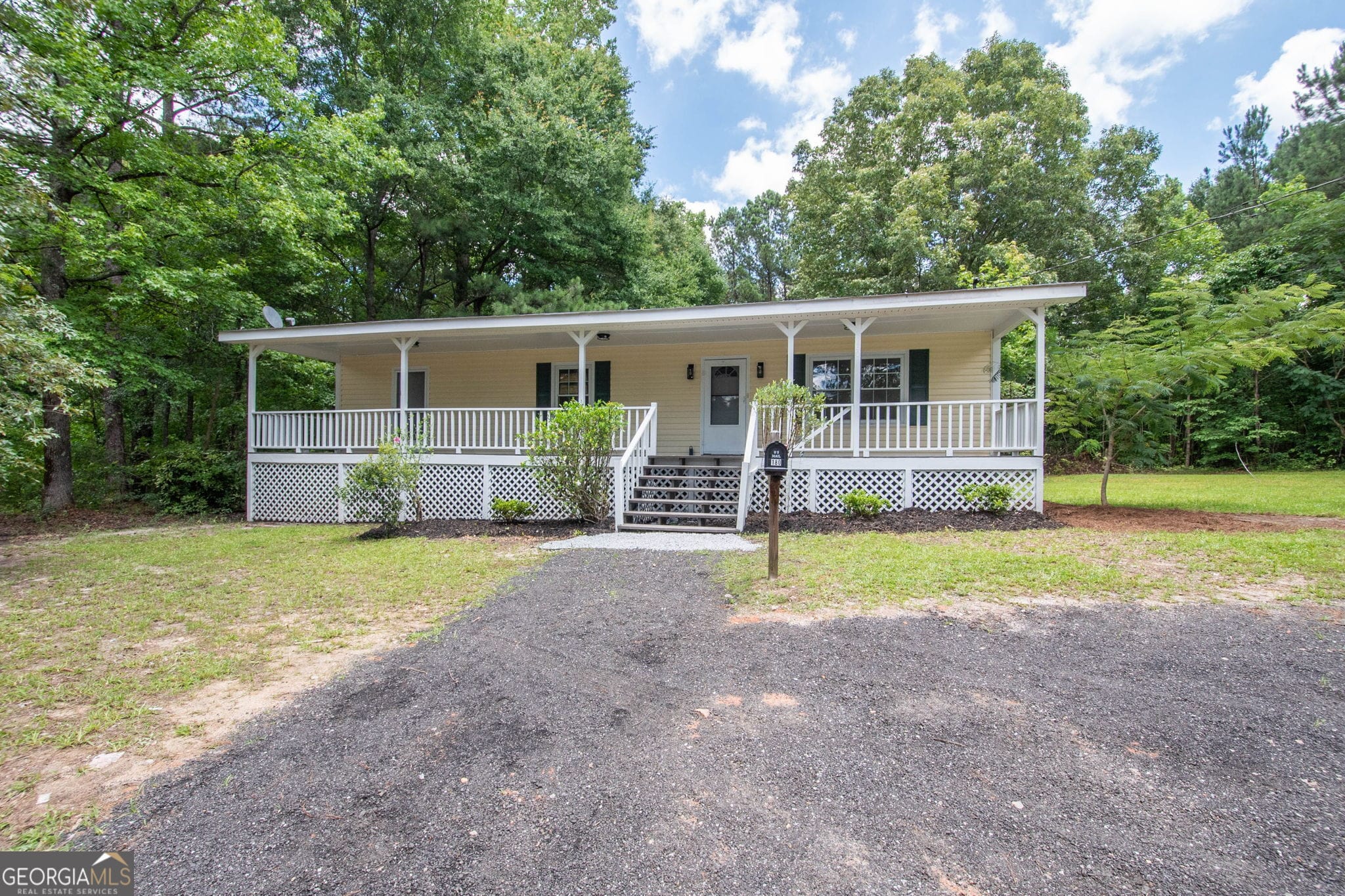 180 Dean Rd, Greenville, GA 30222
