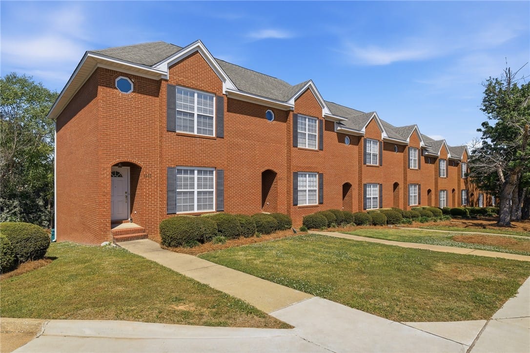 1213 DEAN, Auburn, AL, 36830 — Photo 2