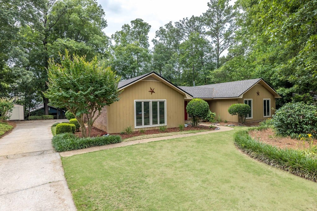 3 Seaton Ct, Columbus, GA 31909