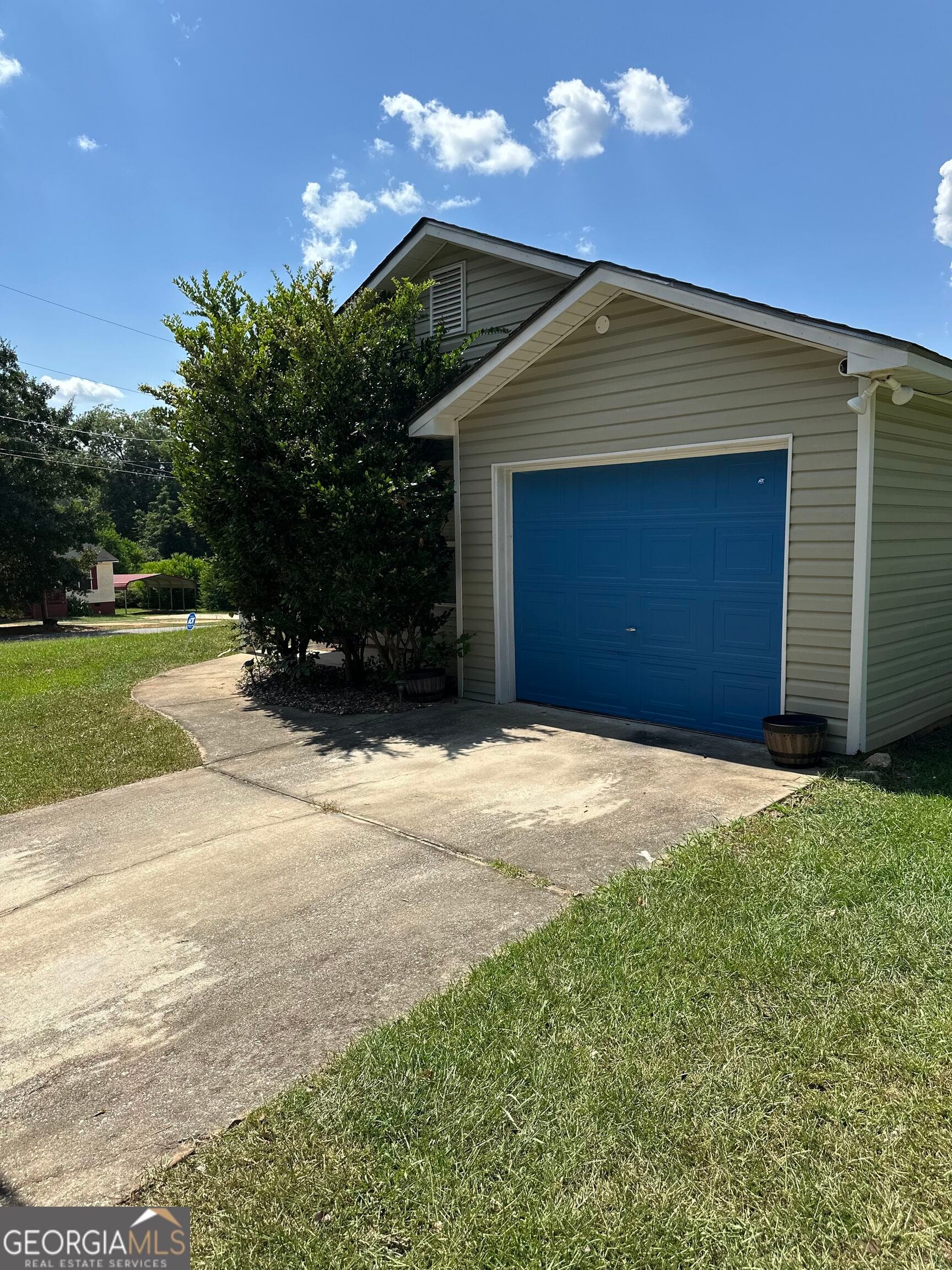 127 3rd St, Thomaston, GA 30286