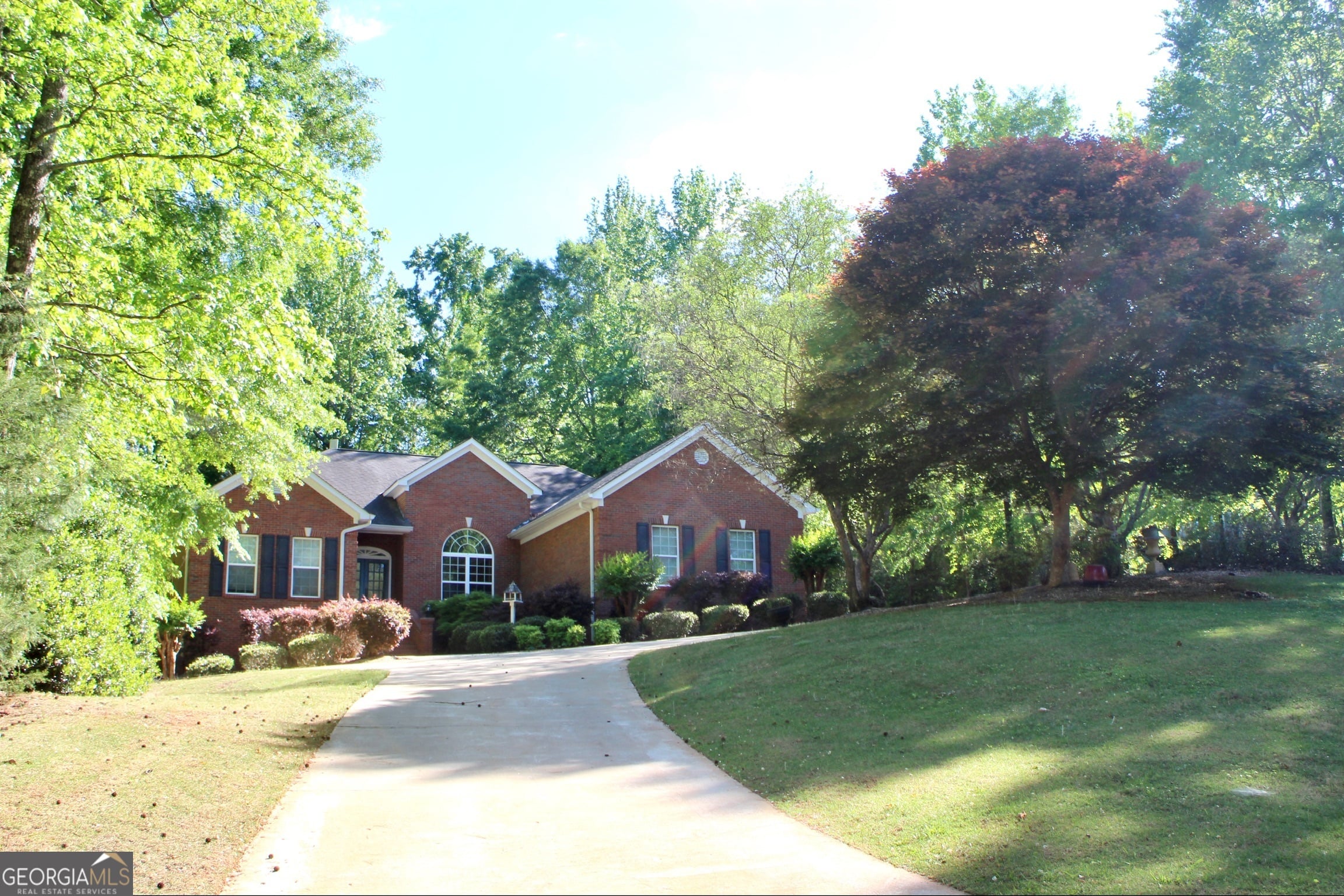 405 Canterbury Dr, LaGrange, GA 30241