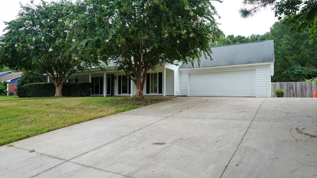 442 Oakview Circle, Smiths Station, GA, 39877 — Photo 2