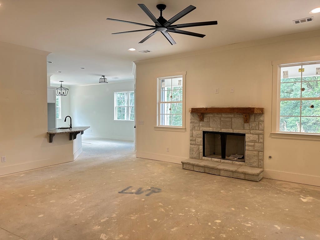 135 Willett Dr, Columbus, GA 31904, Living Room open to kitchen bar
