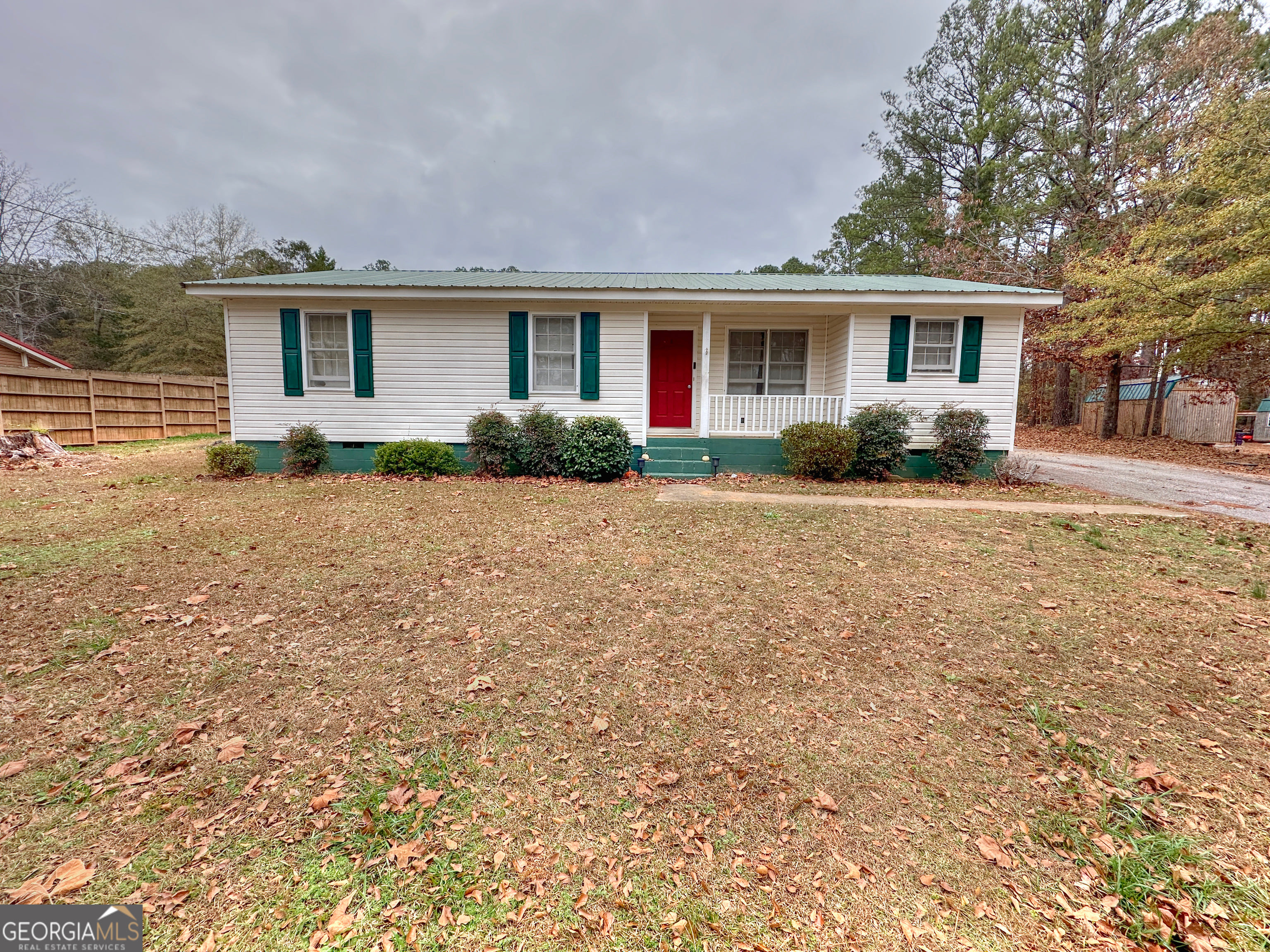 660 Bartley Rd, LaGrange, GA 30241