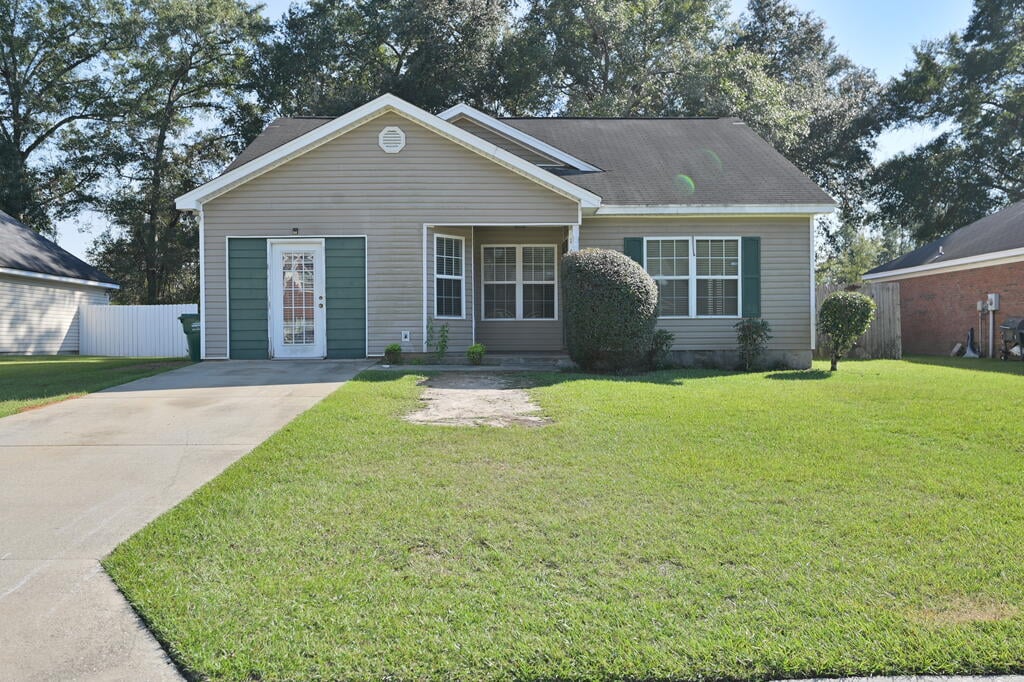 149 Senah Dr, Leesburg, GA 31763