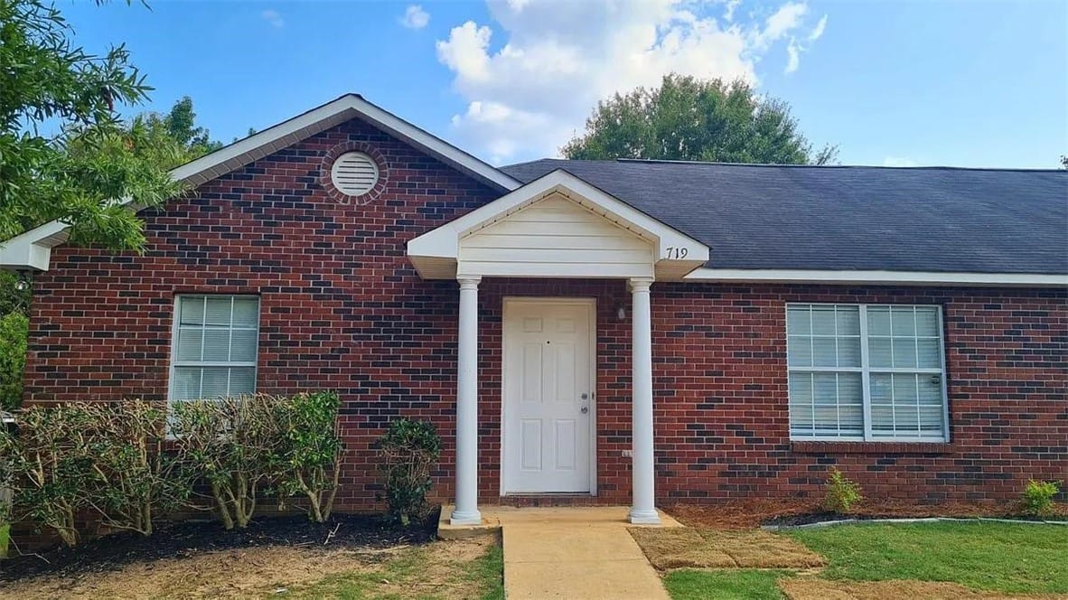 719 Ethan Lane, Auburn, AL, 36832
