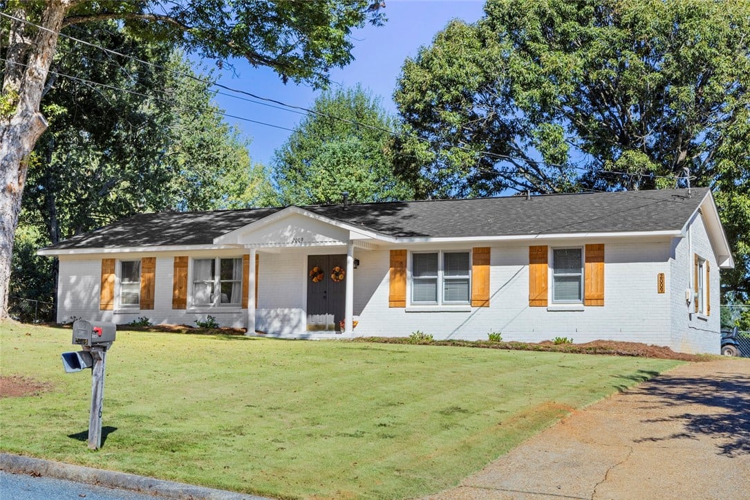 2009 Glenwood Dr, Opelika, AL 36801