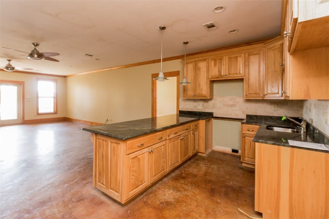 56 STONE, DADEVILLE, AL, 36853 — Photo 3