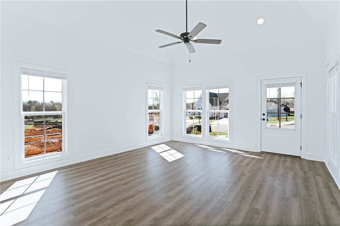 94 BRADLEY, Auburn, AL, 36830