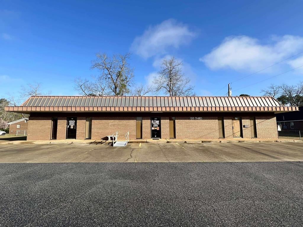 1511 W 3rd Ave, Albany, GA 31707