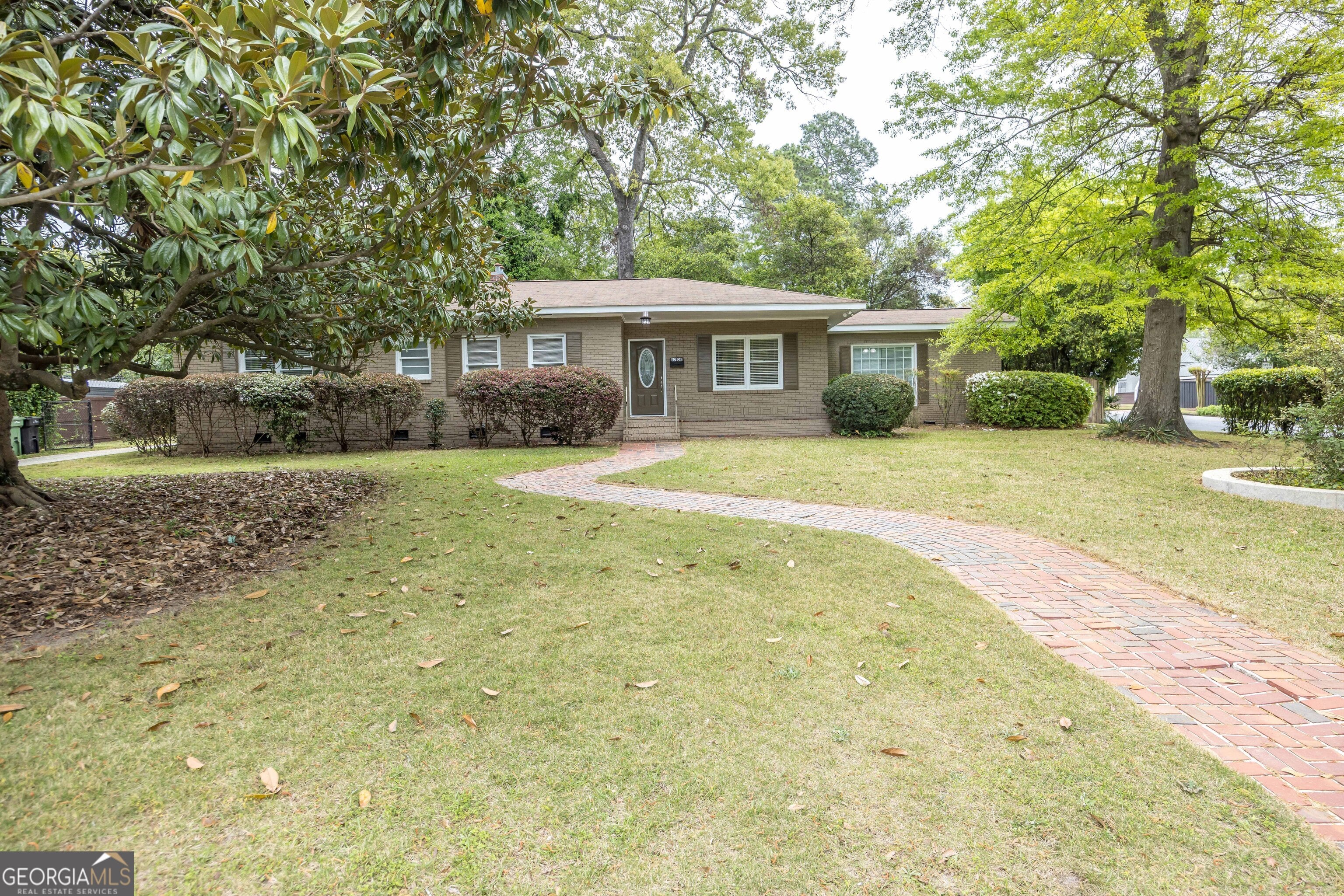 1700 N Dixon Dr, Columbus, GA 31906