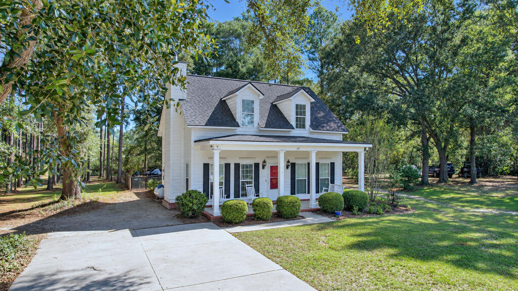 117 Paula Ct, Leesburg, GA 31763