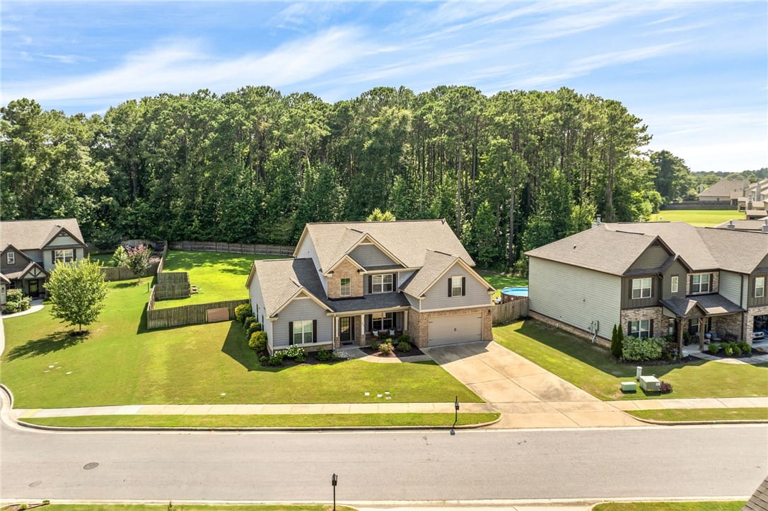 244 Woodward Wy, Auburn, AL 36832, A classic facade with a mix of siding and brick ac
