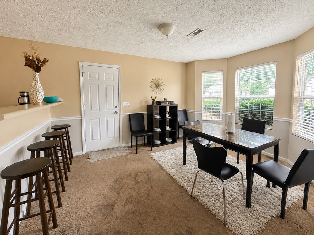 207 Sequoia Pointe, Carrollton, GA 30117