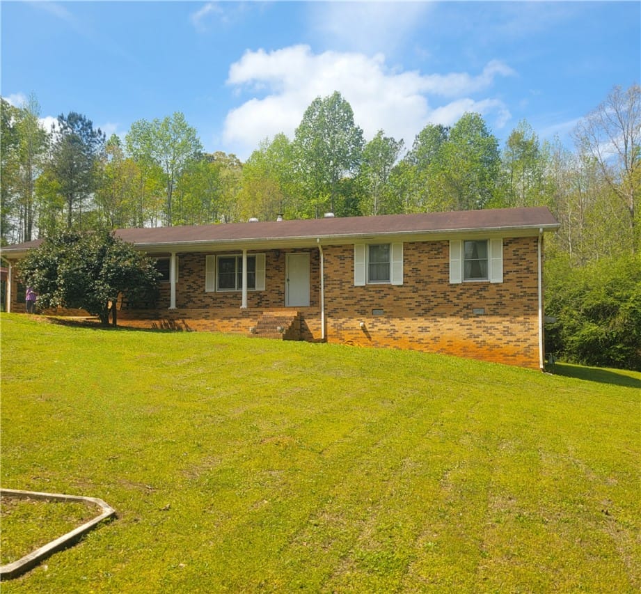 521 Martin Luther King Dr, Valley, AL 36854, USA