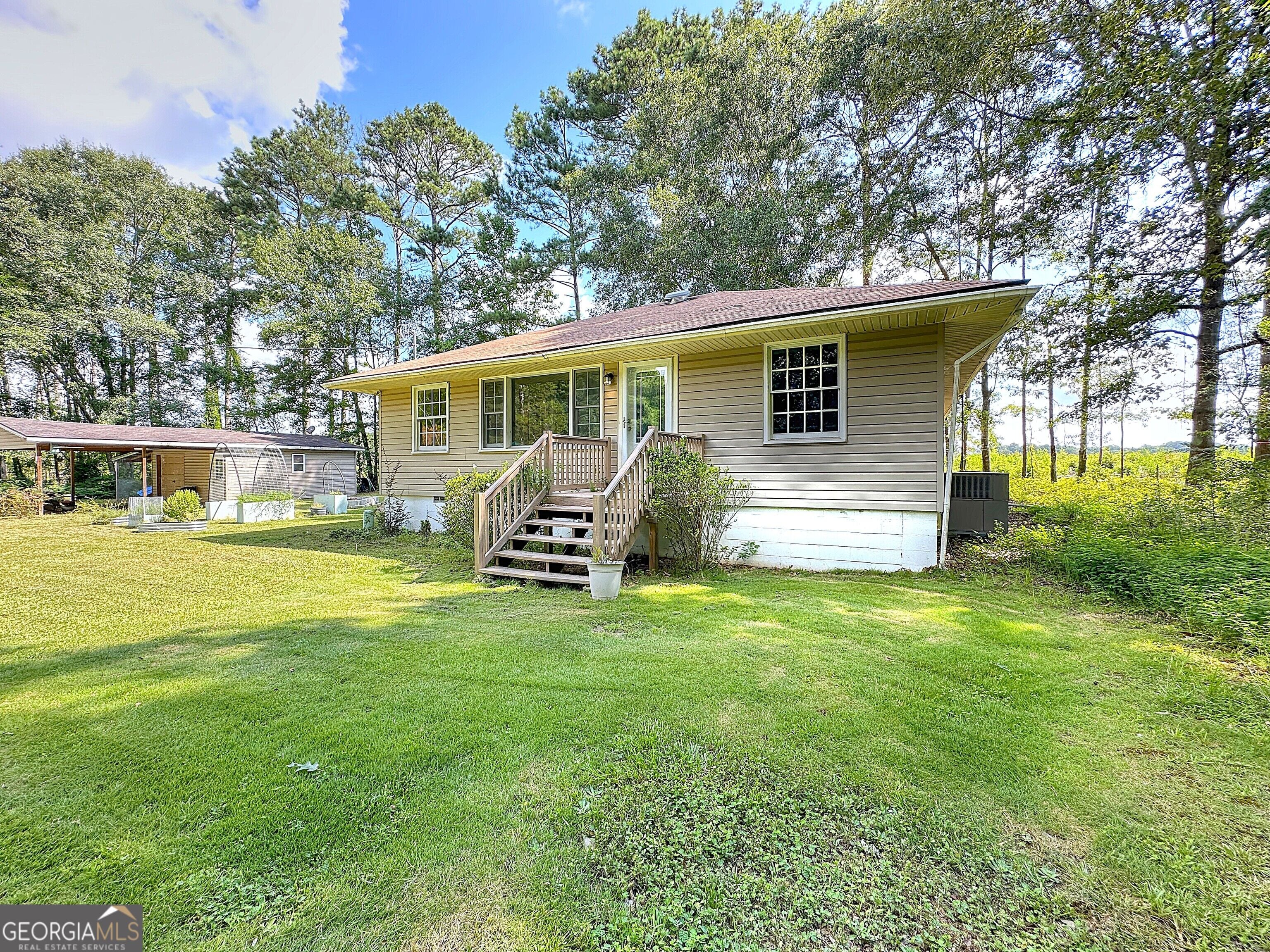 1363 Old Chipley Rd, Pine Mountain, GA 31822