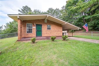 1100 19th, Phenix City, AL, 36869