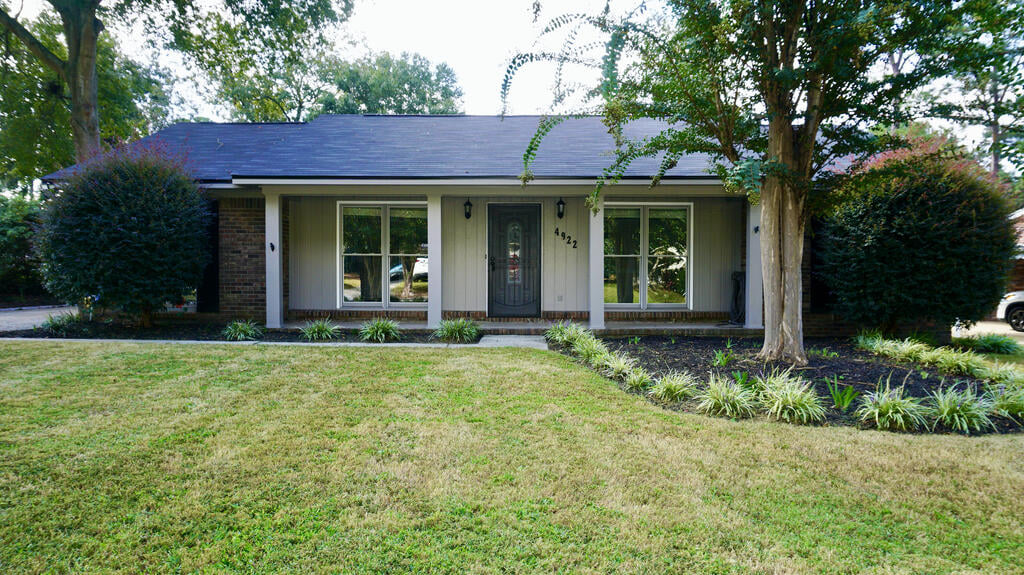 4922 Willowbrook Dr, Columbus, GA 31909