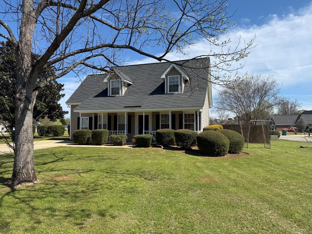 2942 Stonewater Dr, Albany, GA 31721