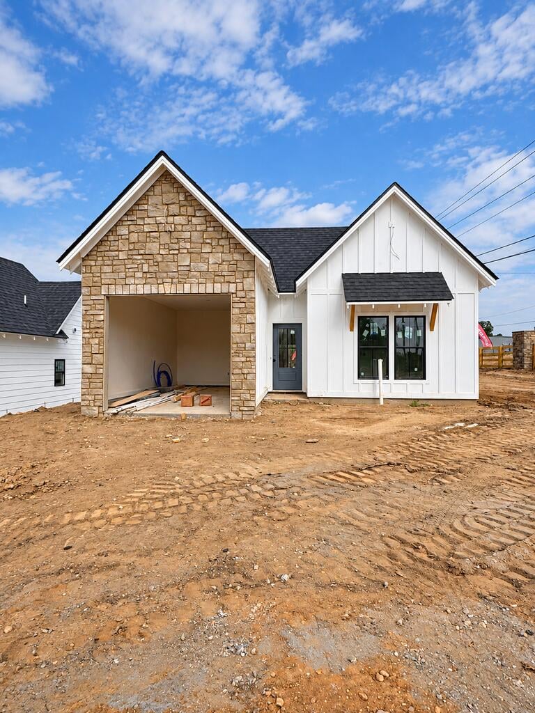 7 Nelli St, Phenix City, AL 36870, Main View