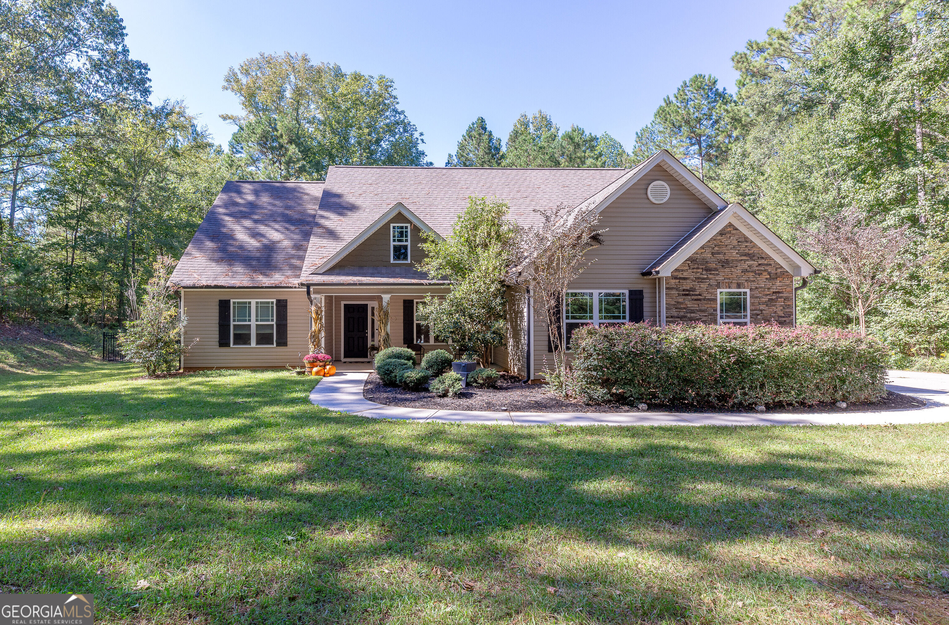 2828 Martin Mill Rd, Newnan, GA 30263