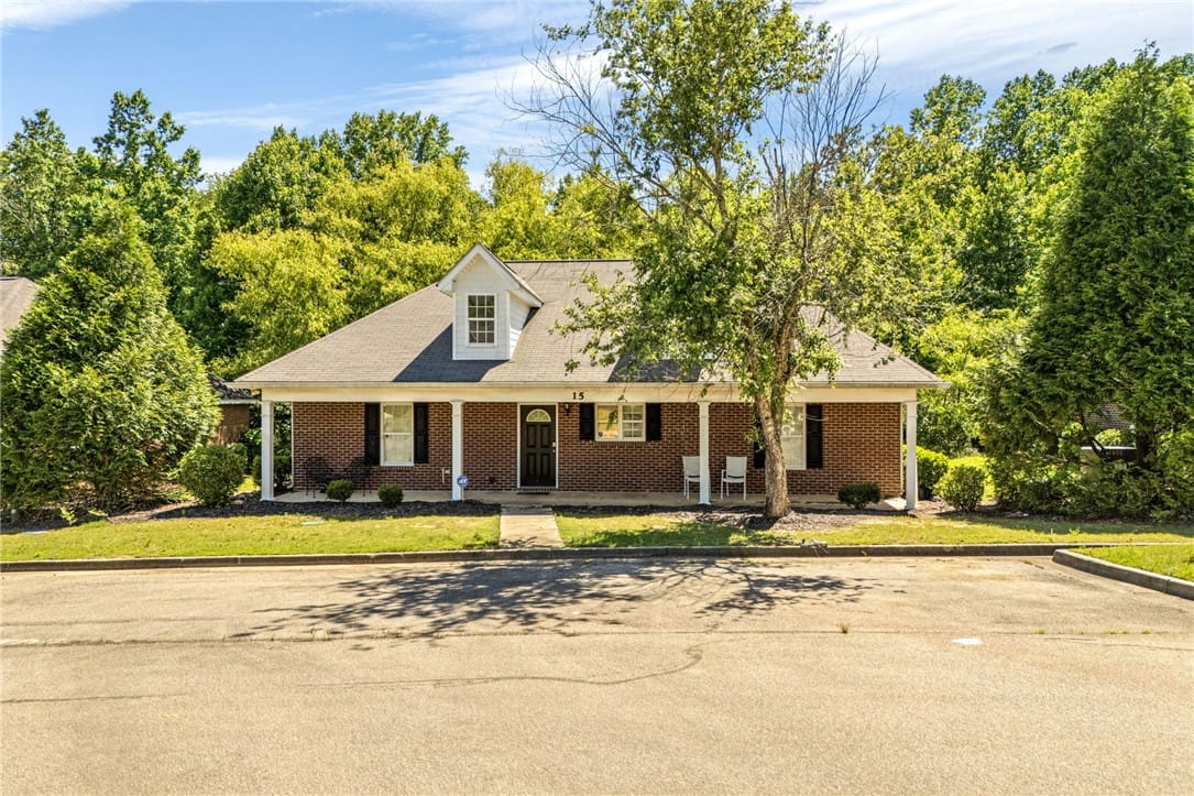 807 W Longleaf Dr UNIT 15, Auburn, AL 36832