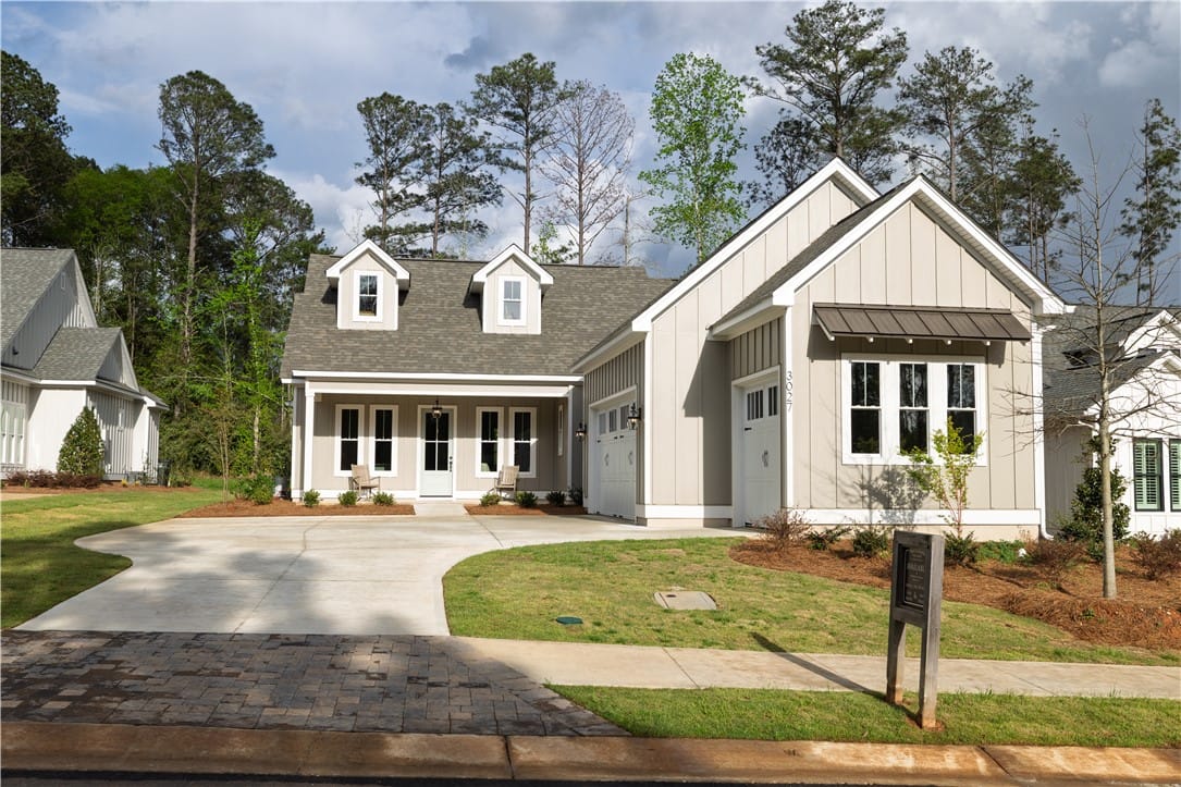 3027 National Village Pkwy, Opelika, AL 36801, USA — Photo 1