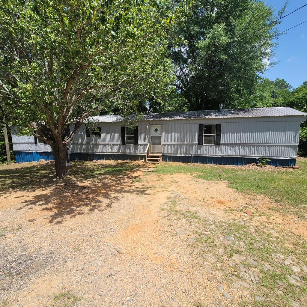 25 Forest Hill Dr, Phenix City, AL 36869, USA — Photo 1