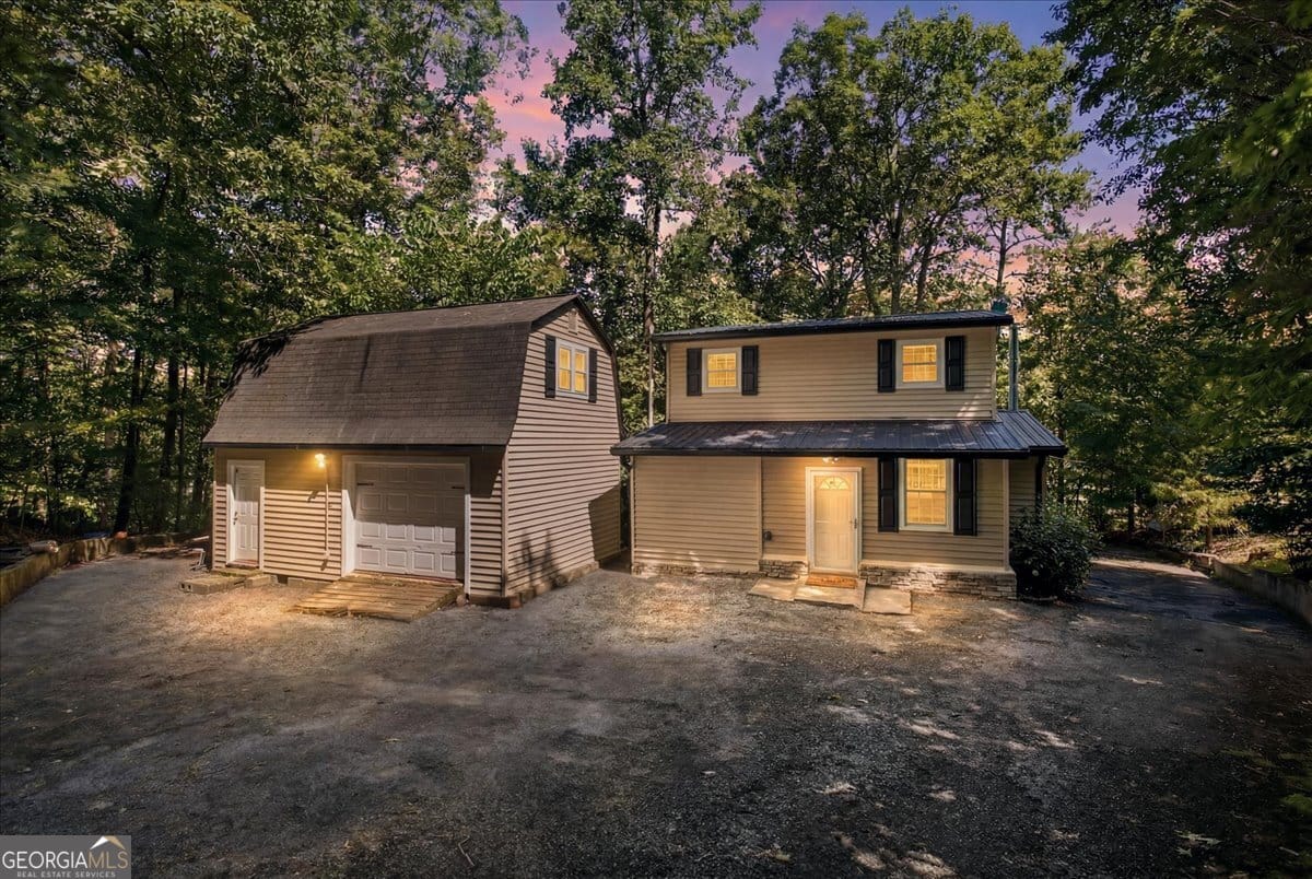 21 River, Woodland, GA, 31836