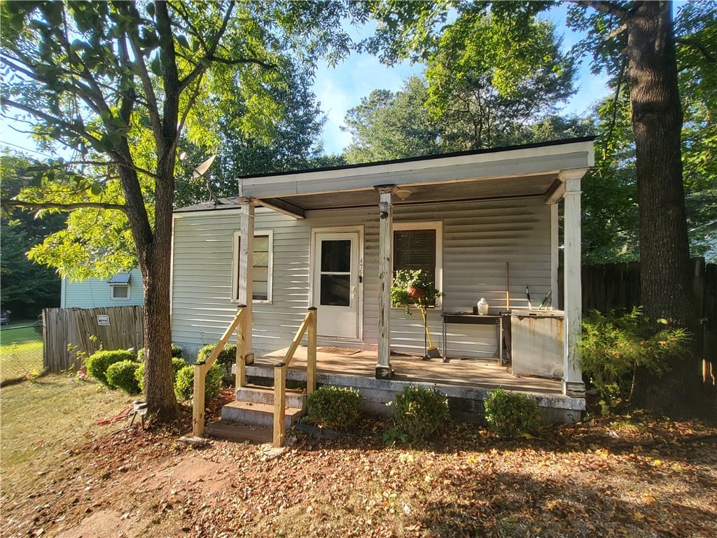 479 WASHINGTON, Auburn, AL, 36830 — Photo 1