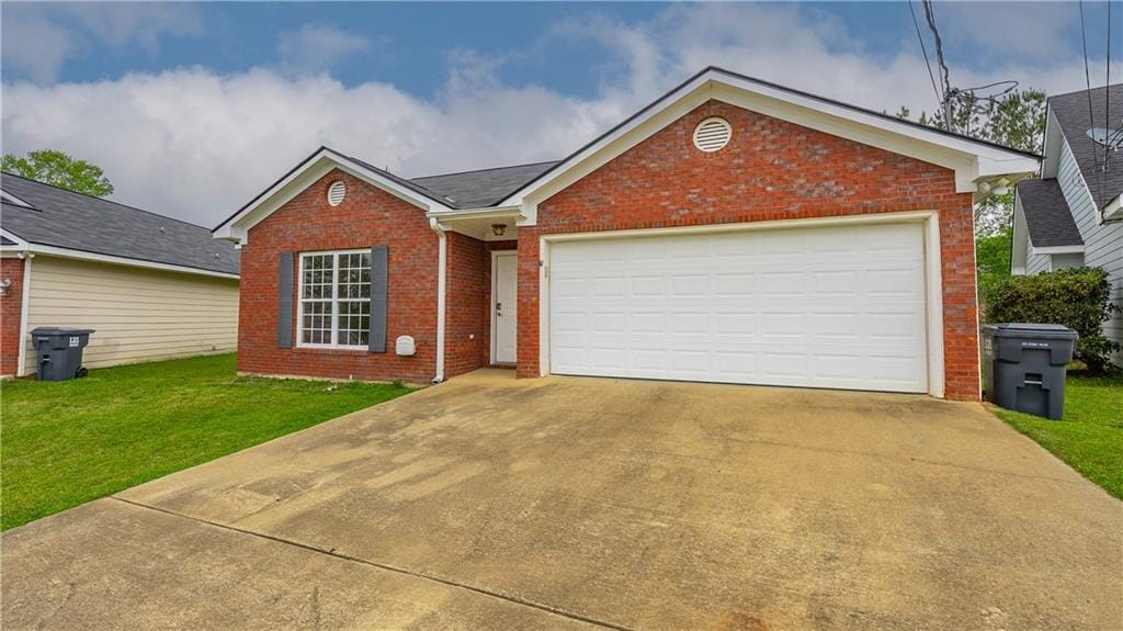 300 Sunny Lane, Phenix City, AL, 36869