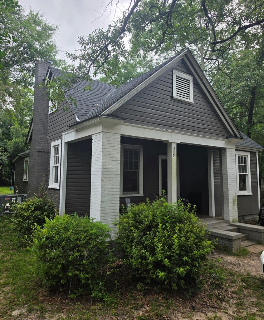 715 W 1st Ave, Albany, GA 31701