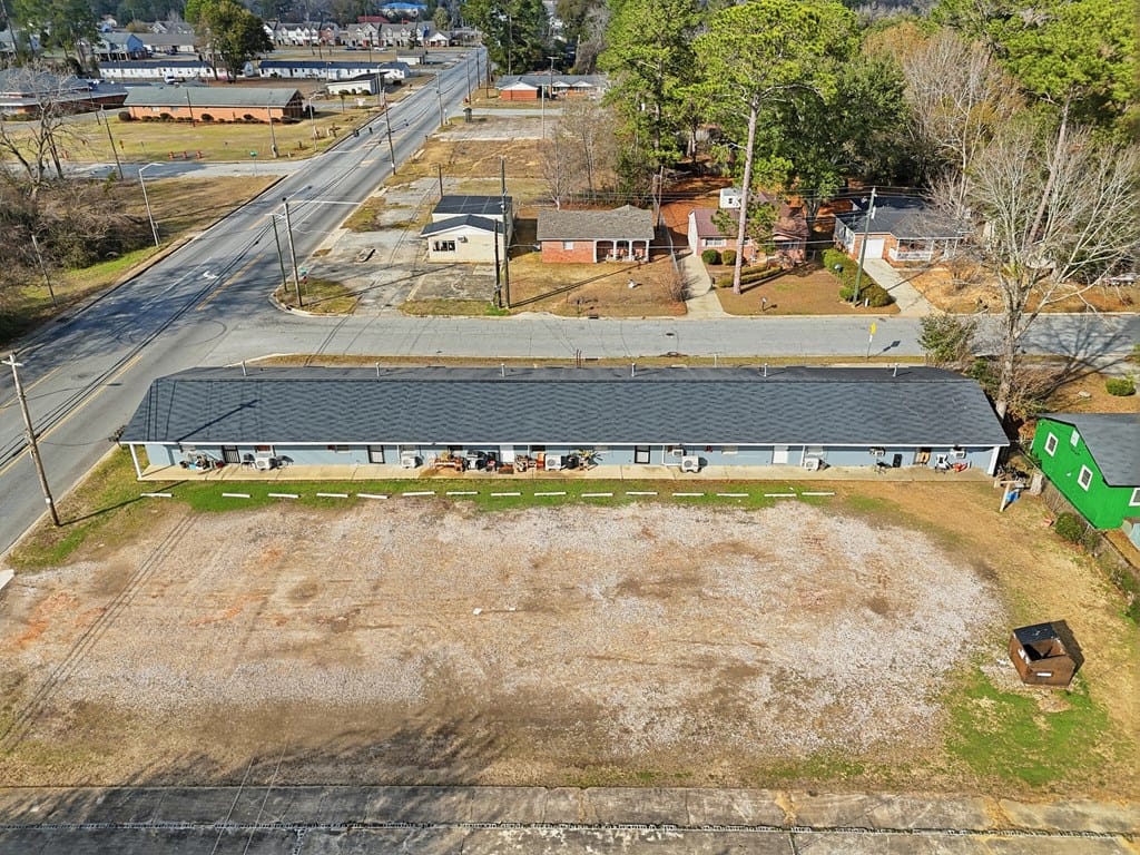 2106 Martin Luther King Jr Dr, Albany, GA 31701
