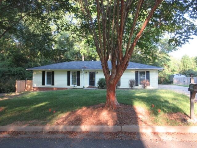 5450 Brookview Dr, Columbus, GA 31907