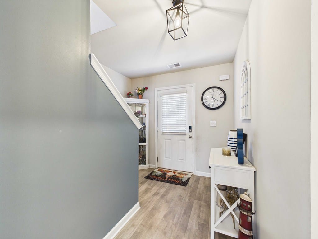 197 Stocks Cir, West Point, GA 31833, USA — Photo 3