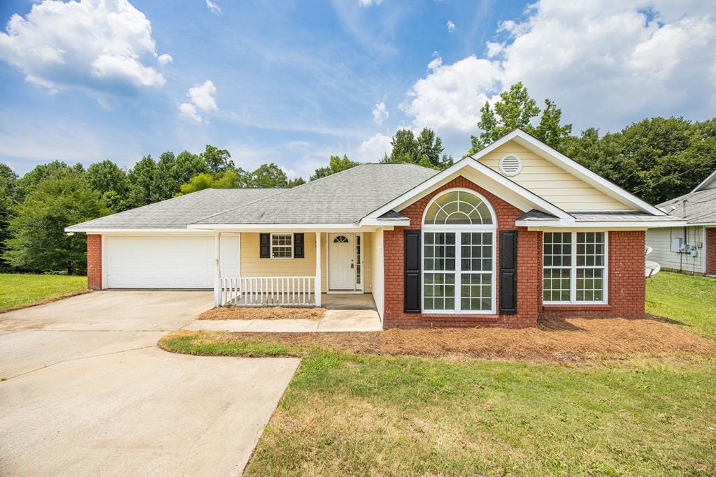 12 Redwood Drive, Phenix City, AL, 36869