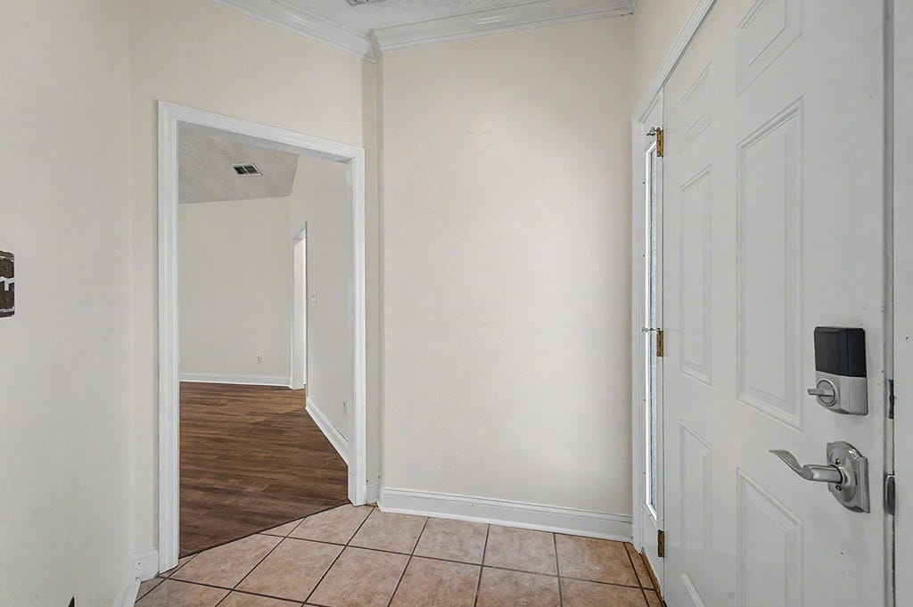 125 Summerfield Dr, Leesburg, GA 31763
