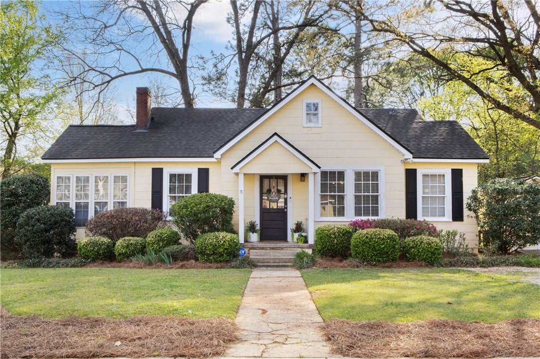 302 N 12th St, Opelika, AL 36801