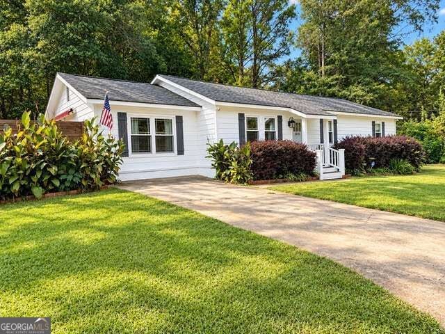 1410 Al Roberts Rd, Senoia, GA 30276