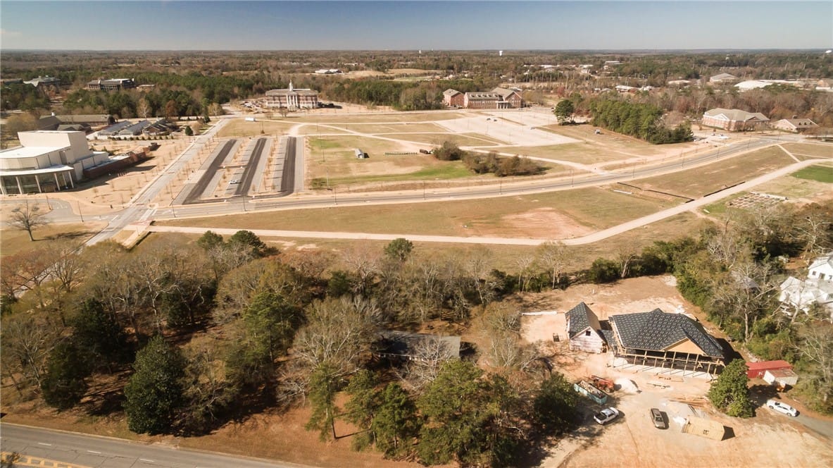 828 COLLEGE, AUBURN, AL, 36830 — Photo 2