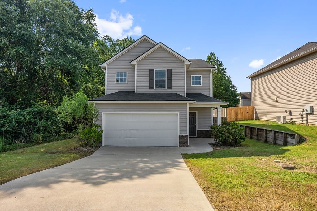 53 Willow Trace Dr, Phenix City, AL 36869