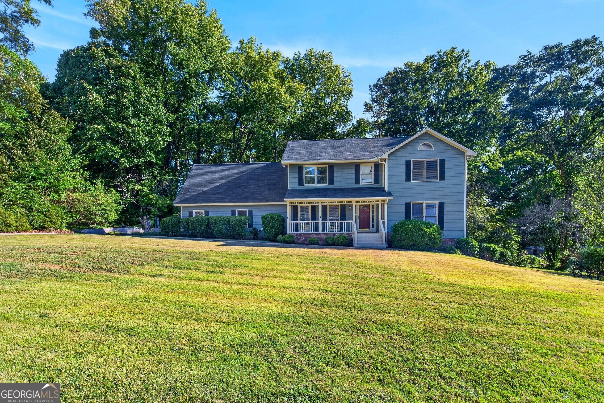 108 Powers Ct, LaGrange, GA 30240
