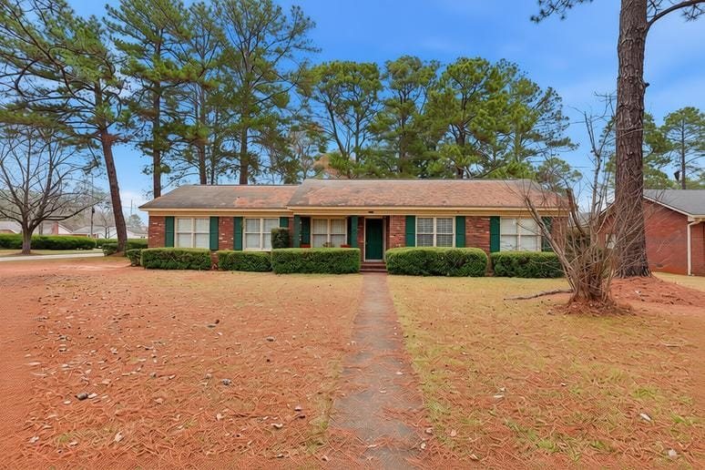 2715 Whispering Pines Road, Albany, GA, 31707