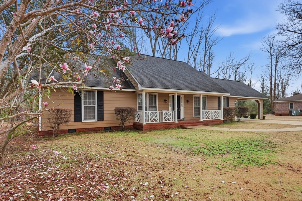 4424 Woodcrest Drive, Albany, GA, 31721 — Photo 2