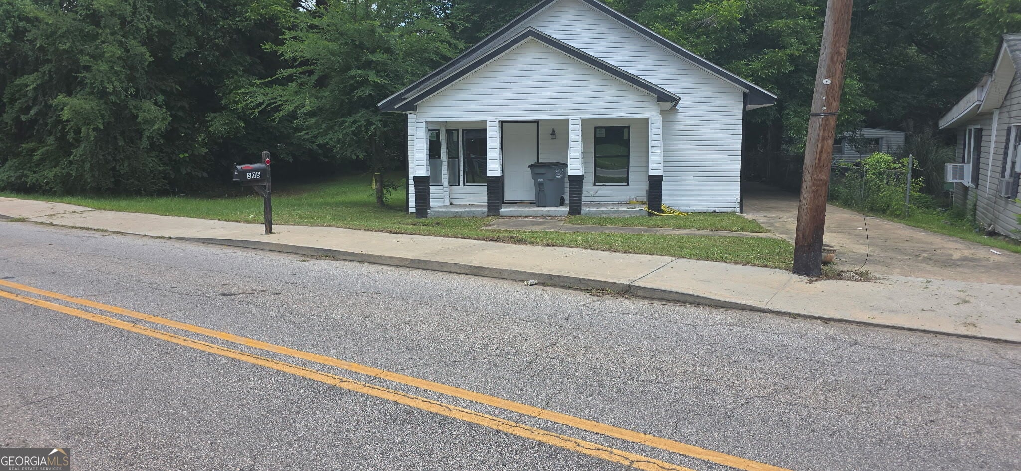 305 Colquitt St, LaGrange, GA 30241