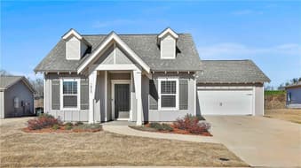 1825 Woodward Oaks, Auburn, AL, 36860