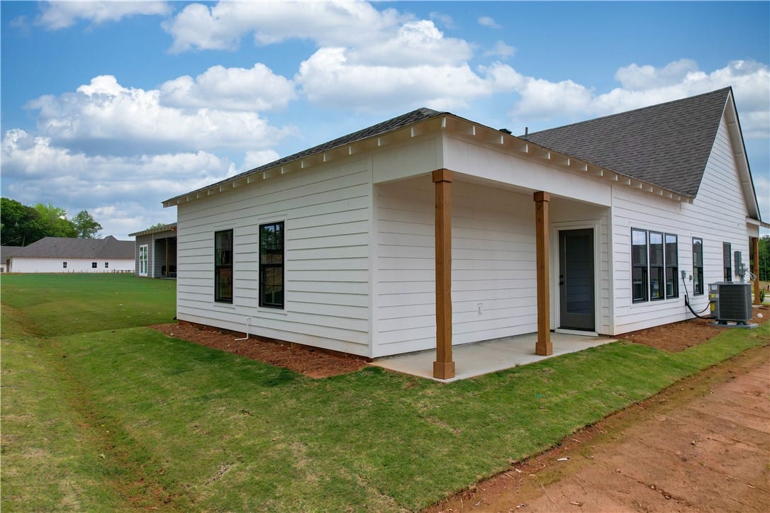 0774 HUNTERS, Opelika, AL, 36801, The Hampton B by Holland Homes LLC. All plans, pri